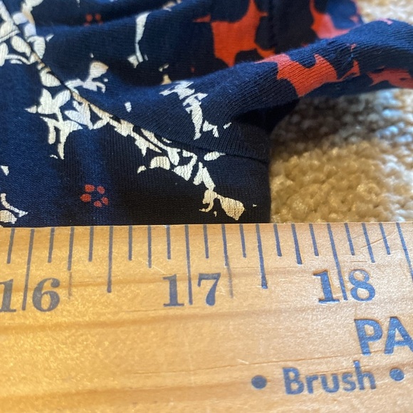 Tory Burch Logo Pima Cotton Scoop Neck S/S Floral T-Shirt Navy Red White SMALL - Picture 4 of 9